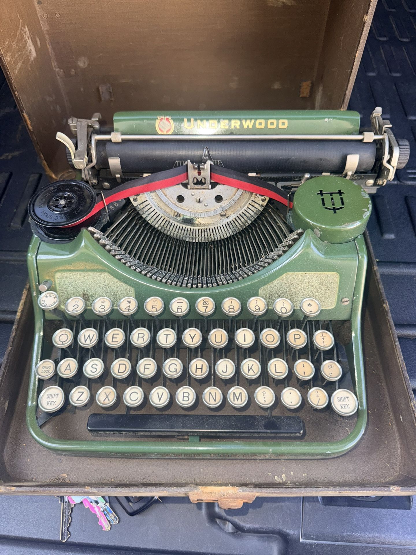 1930’s  Underwood Type Writer 