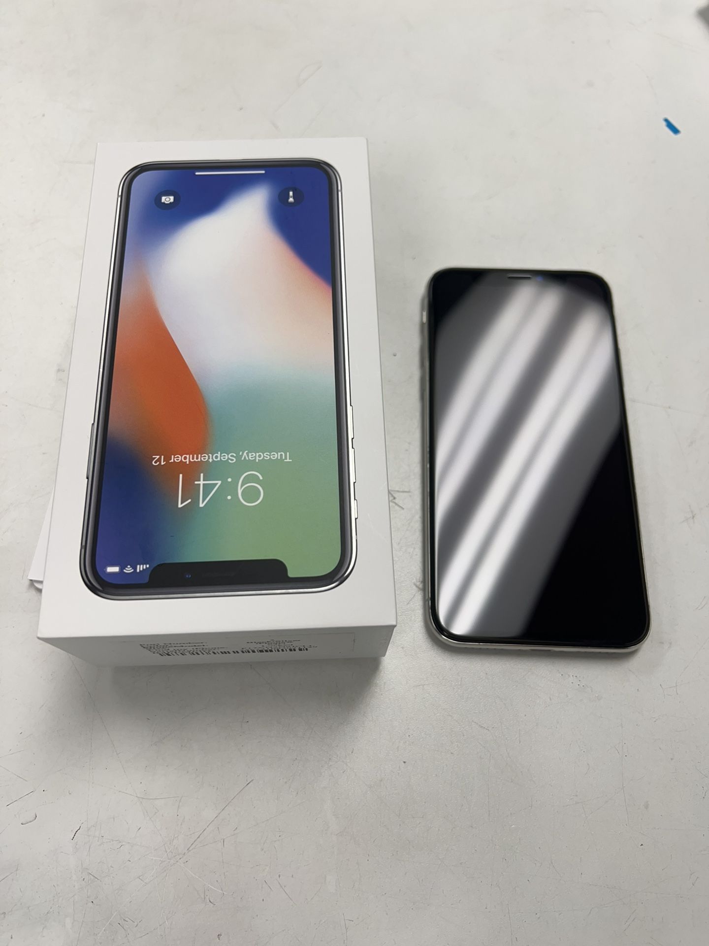 Iphone X 256gb Factory Unlocked Like New