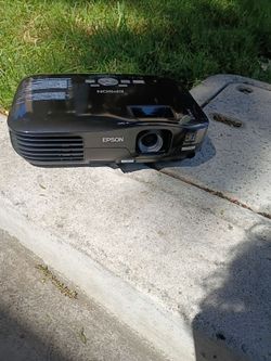 **Deal**Epson WXGA LCD Projector
