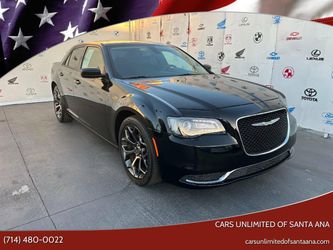 2018 Chrysler 300