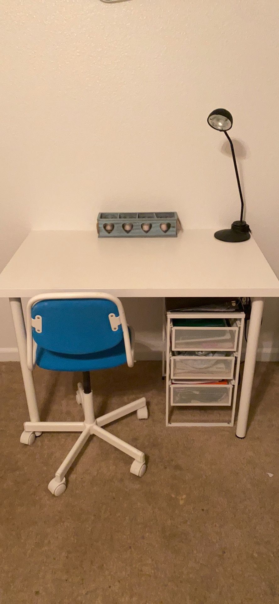 Desk Set
