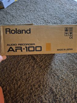 Roland ar-100 audio recorder