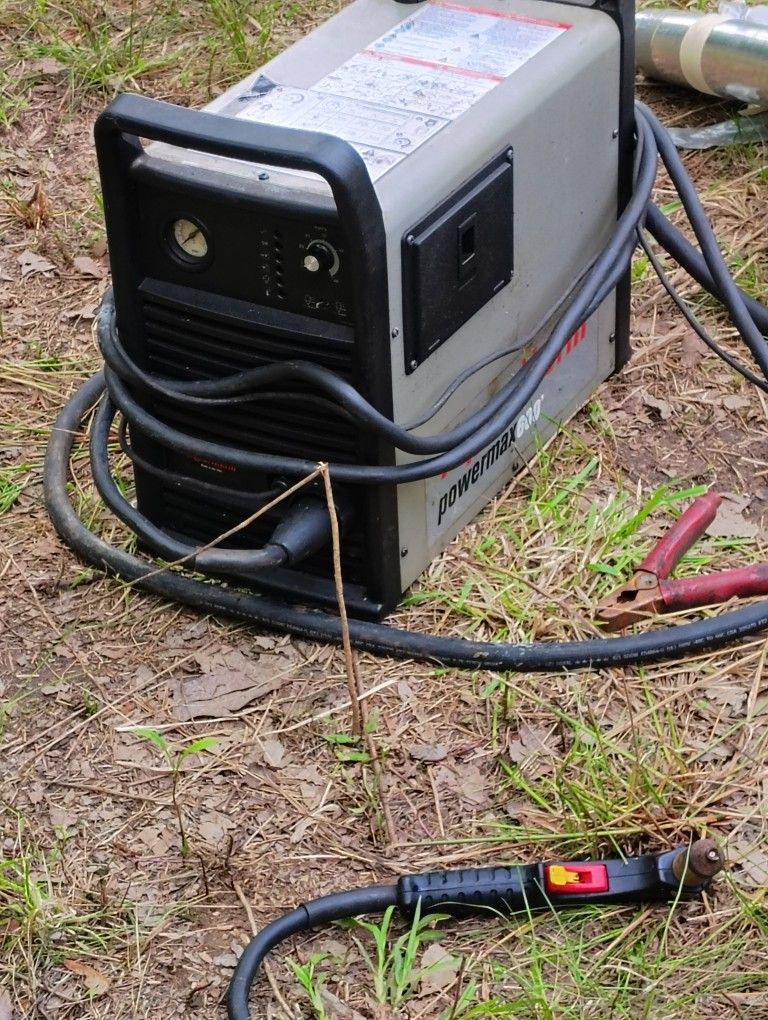 Hypertherm 600 Plasma Cutter