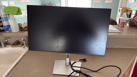 Dell Monitor with Stand and Power Cable
