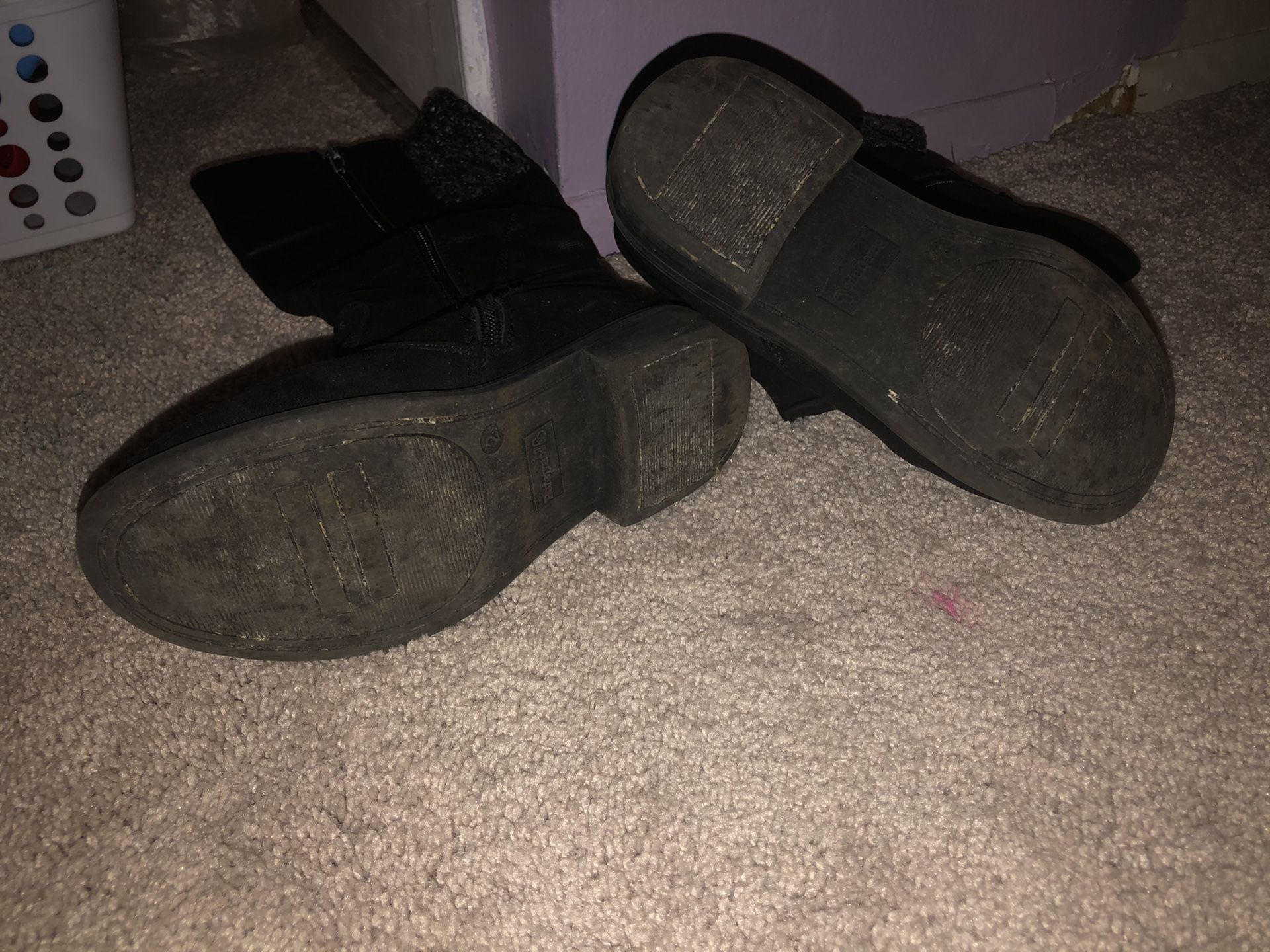 Girls black boots size 2