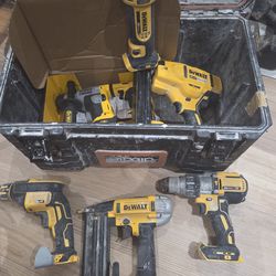 Dewalt set + RIDGID BOX