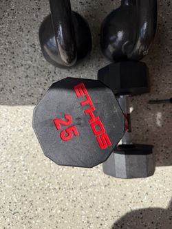 2 x Ethos 25 lb Rubber Hex Dumbbell