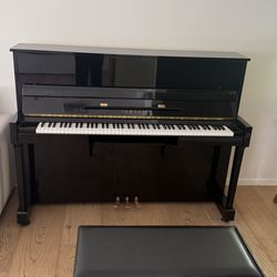 Piano for sale