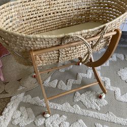 Natural Bassinet With Baby Mattress 