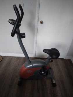 Exercise Machine For Peddling