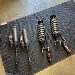 Fox Shocks 2.5 2019+ Ford Ranger 