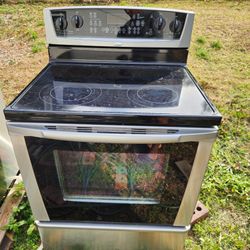 Whirlpool Oven & Dishwasher 