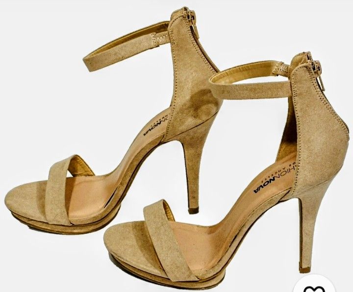 Like New Fashion Nova Platform Stiletto Heels Sandals Lt. Tan Faux Suede Back Zip Size 7