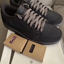 Jordan 1 Retro Low OG SP Travis Scott Velvet Brown