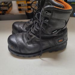 TIMBERLAND PRO WATERPROOF WITH COMPOSITE TOE USED IN GOOD CONDITION SIZE 10.5W. MEN'S.  $35. SOLO PERSONAS INTERESADAS THANKS 