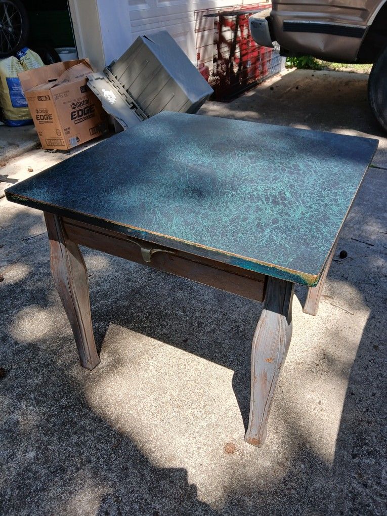 Pair Of Matching End Tables With Drawer.