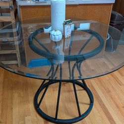 Round Glass Dining Table