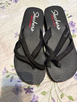 Skechers Yoga Foam Flip Flops