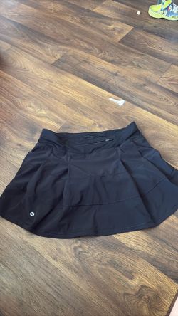 Lululemon size 8