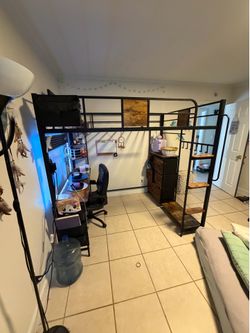 Full size loft bed