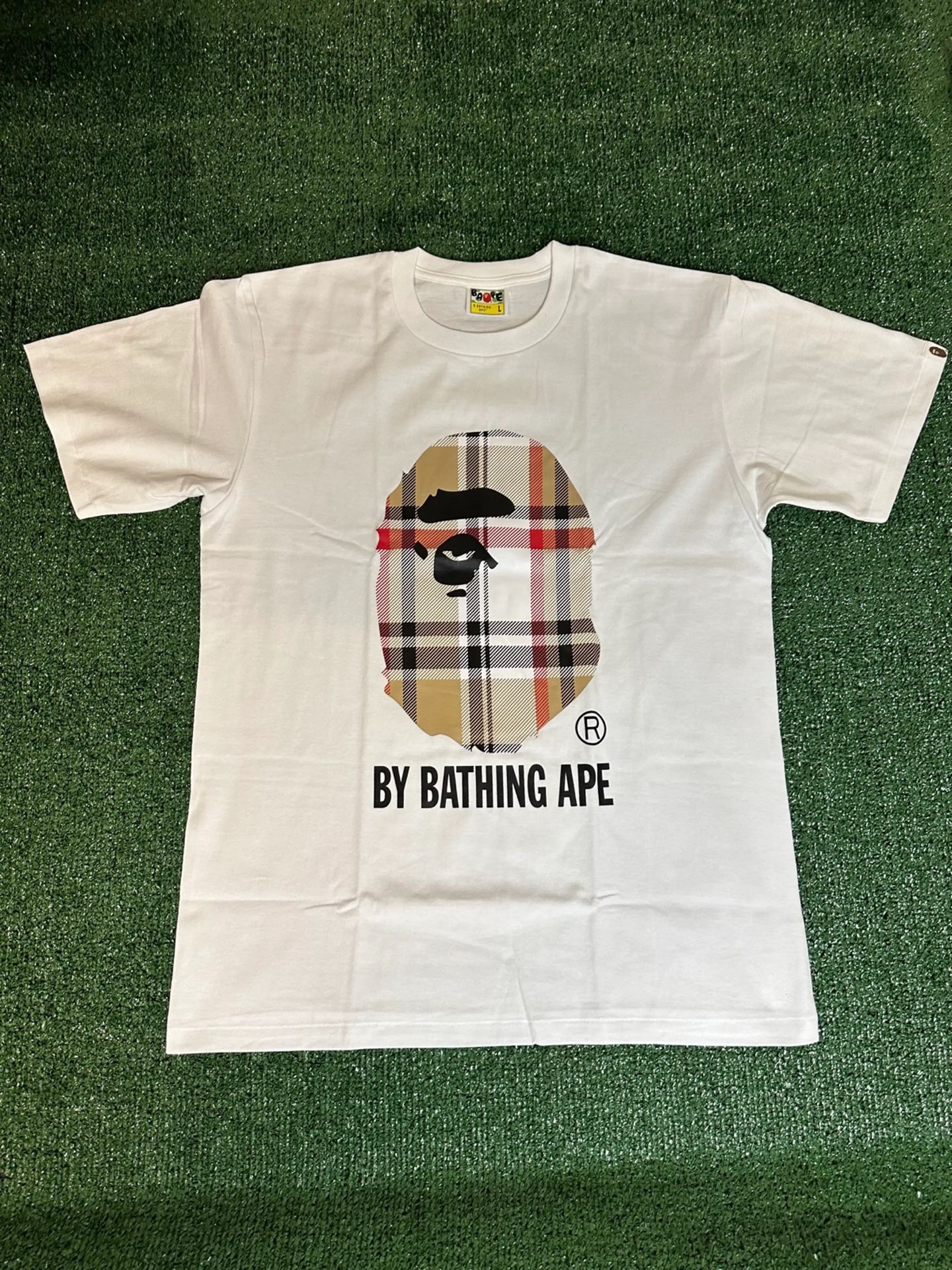 ( Authentic ) BAPE shirt ( Large )