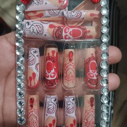 Press On Nails