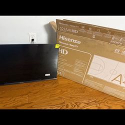 TV Hisense Roku 32 Inch HD