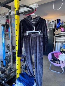 Pans de pantalón y sudadera