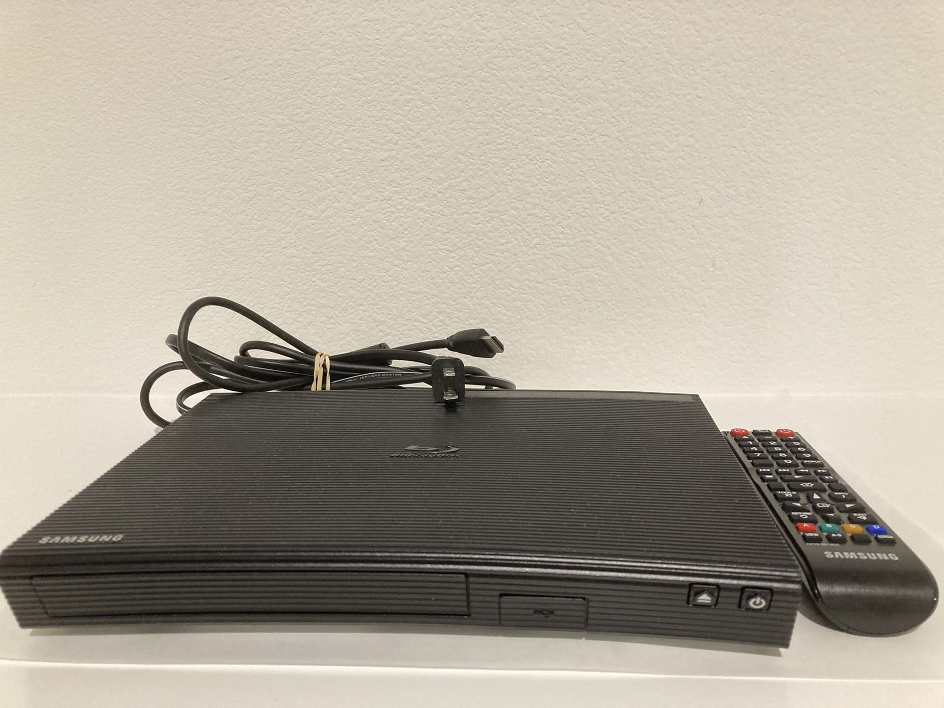 Samsung Blu Ray Disc Player And Remote