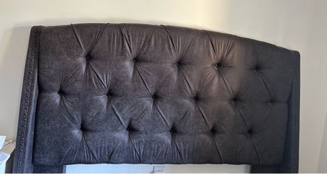 Dark Gray Tufted Upholstered BedFrame with Headboard