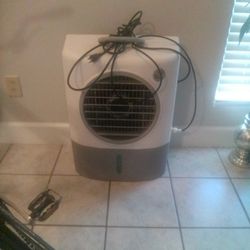 Hessaire MC18m Portable Evaporativecooler