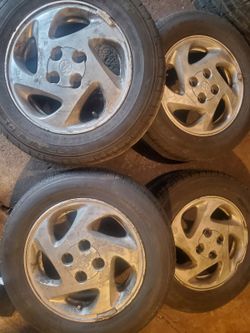 Rims for Toyota corolla 4 lugs