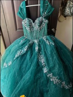 Quinceañera dress