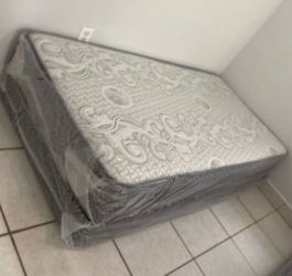 New Mattress Size Twin, Full, Queen Size And King Free Box spring New Bed