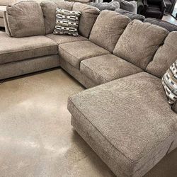 Ophannon Sectional Sofa Couch 