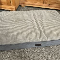 34in Orthopedic Dog Bed