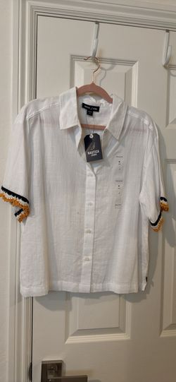Medium Nautica, New Women’s Button Up Blouse