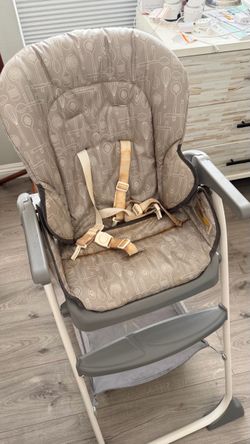 Free Gracco high chair