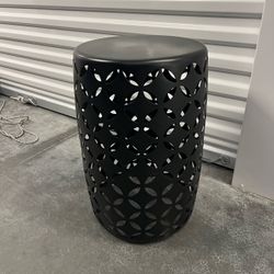 Black Barrel Metal Plant Stand Stool Side Table Outdoor