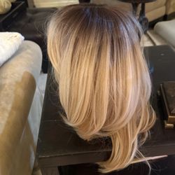 Blond Wig New Beautiful Blonde With A Light Brown Roots Looks
