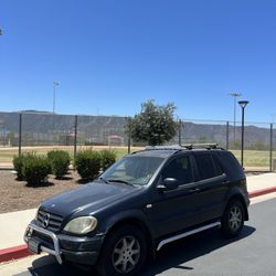 1999 Mercedes Benz ML430