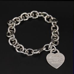 Tiffany & CO heart bracelet