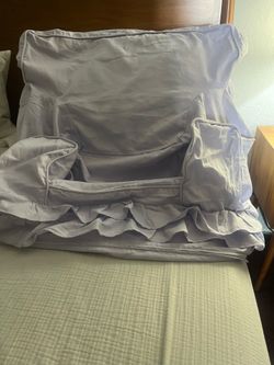 Pottery barn kid  Ruffle anywhere slip cover