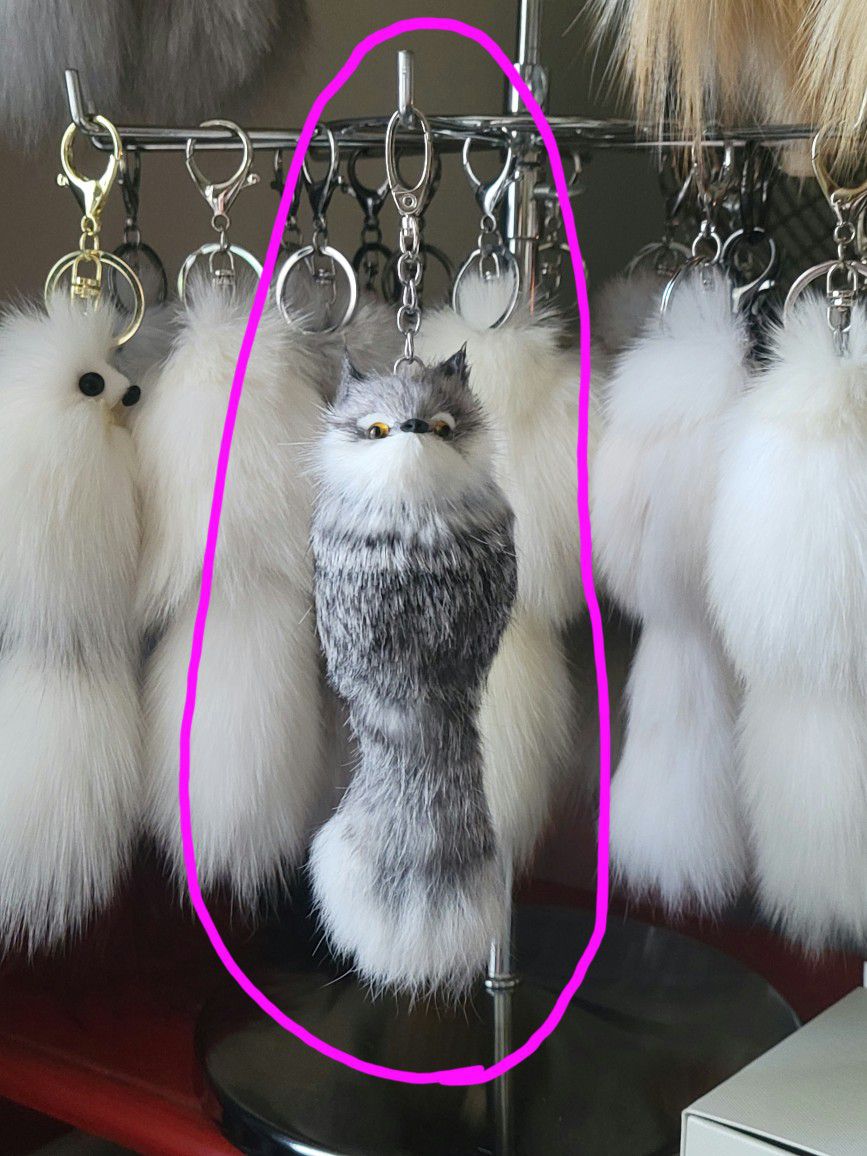 9" x 2 1/2" Fur Wolf Keychain + 1 Fur Freebie 