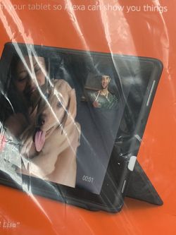 Unopened Fire HD 8 Dock