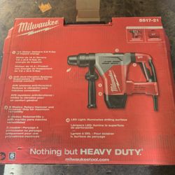 Milwaukee 1-9/16 in. SDS-Max Rotary Hammer #115098