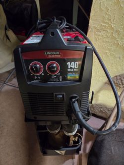 Lincoln  electric  weld pak 140