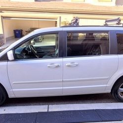 2011 Volkswagen Routan