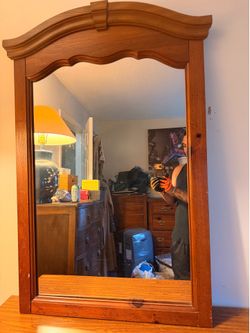 Wood mirror