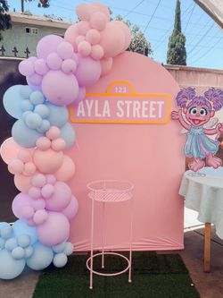 Abby cadabby balloon decor/ balloon backdrop